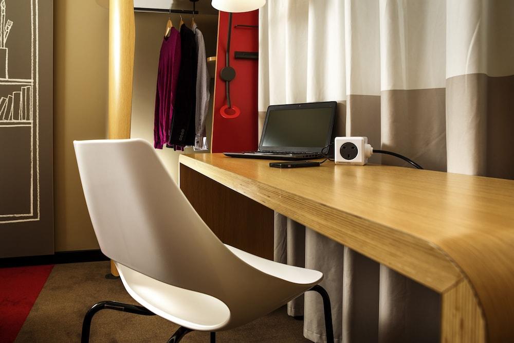 Ibis Hotel